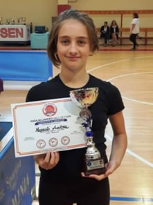 Ambra Mazzoli -Vincitrice Yoghiadi Categoria Junior
