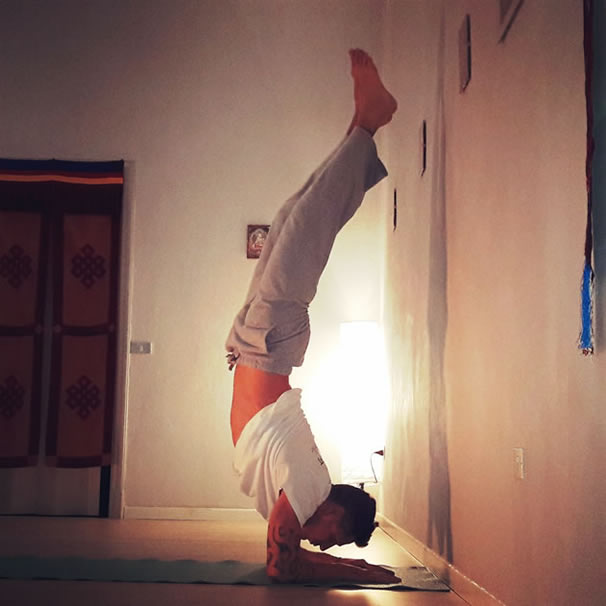 Raja Mayurasana